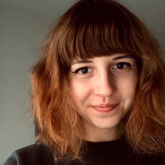 Meet your Posher, Elizabeth - Picture 1 of 16